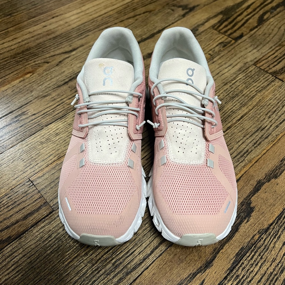 Women’s On Cloud